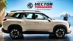 மைலேஜ் பயமா.. மொத்தமாக தூக்கி சாப்பிட்ட பட்ஜெட் விலையில் முதல் PHEV கார் - MG Hector Tomahawk
