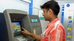இனி பட்டனை தட்டினா ATM கார்டு கிடைக்கும்.. வங்கிக்கே செல்ல வேண்டாம்..!!