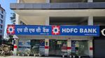 HDFC வங்கியில் ஹோம் லோன் வாங்கி இருக்கீங்களா? உங்களுடைய EMI குறையப் போகுது! ஆனா ஒரு கண்டிஷன்!