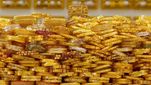 Gold prices today: పెరిగిన బంగారం ధరలు, తగ్గిన వెండి ధరలు