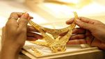 Gold rate today: మళ్లీ తగ్గుతున్న బంగారం ధరలు