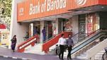 BOB: షాకిచ్చిన బ్యాంక్ ఆఫ్ బరోడా.. వడ్డీ రేట్లు పెంచుతూ నిర్ణయం..