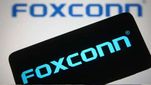 Foxconn: భారత్‍లో పెట్టుబడులకు ఒప్పందాలు చేసుకోలేదన్న ఫాక్స్కాన్ ..!