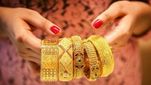 పసిడి ప్రియులకు షాక్: మళ్ళీ భారీగా పెరిగిన బంగారం ధరలు.. నేడు తెలుగురాష్ట్రాల్లో ధరలిలా!!