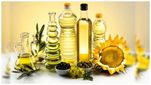 Edible Oil: సామాన్యులకు శుభవార్త.. తగ్గిన వంట నూనె ధరలు..