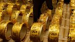 Gold Rates: షాకింగ్.. అరె బంగారానికి ఏమైంది..? మళ్లీ దూకుడు పెంచేసిందిగా..