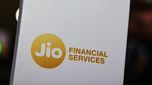 Jio Financial: నష్టాల్లోనే జియో ఫైనాన్షియల్ స్టాక్.. ఎందుకు పడిపోతుందంటే..??