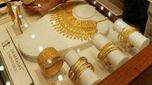 Gold Price Today: శుభవార్త.. తగ్గిన పసిడి ధరలు.. పండగ షాపింగ్ చేసేయండి..