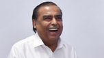 Ambani News: అంబానీ చేతికి ఆ మీడియా సంస్థ వాటాలు.. అప్పర్ సర్క్యూట్లో స్టాక్ లాక్..