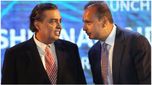 Ambani News: అమ్మకాలు పూర్తిచేసిన అంబానీ బ్రదర్.. ఒక్కదెబ్బతో బ్యాంకులకు ఇచ్చిపడేశాడుగా..