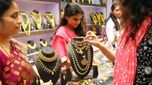 Gold Rate: శుక్రవారం శపించిన లక్ష్మీదేవి.. ఏకంగా రూ.6,600 పెరిగిన గోల్డ్ రేట్లు, ఏపీ తెలంగాణ రేట్లివే..