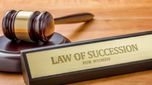 తండ్రి ఆస్తిపై కూతురికి అసలు హక్కు ఉంటుందా.. వారికి ఆస్థిలో వాటాలు దక్కుతాయా.. చట్టం ఏం చెబుతోందంటే