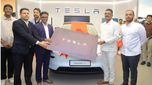 భారత్‌లో టెస్లా తొలి కారును అందుకున్న మహారాష్ట్ర మంత్రి, మనవడికి గిఫ్ట్‌గా అందిస్తానని వెల్లడి