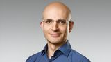 Apple Announces Sabih Khan As New Chief Operating Officer, Succeeding Jeff Williams