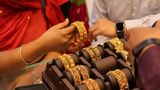 Gold Rate In India Fell After Rs 55,000 Record Rally; BUY/SELL Gold On Onam, Eid-E-Milad? Gold Prices Outlook