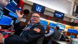 US Market: DJIA, S&P 500 Fall From Record Highs, Nasdaq Worst Hit; Why & What To Expect In Wall St On Aug-6?