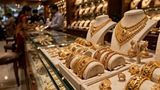 Gold Rates Today Pauses 4-Days Crash; 24K, 22K, 18K Gold Prices At Tanishq, IBJA, Malabar, Joyalukkas