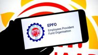 EPFO: 2 வருடம் வரை கரியர் பிரேக் எடுத்தால் பிஎஃப் பணம் என்னவாகும்? அக்கவுண்ட் மூடப்படுமா? வட்டி வருமா? வராதா?