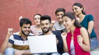 வேலைக்கு போனா மட்டும் போதும்..!! Gen Z பசங்களுக்கு மத்திய அரசு தரும் ரூ.15,000 பரிசு..!!