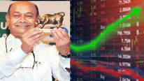 ഓഹരി വിപണിയില്‍ ജയിച്ച് ഡിമാര്‍ട്ടില്‍ മുന്നേറുന്ന ആർകെ ദമാനി; നിക്ഷേപകര്‍ക്ക് പിന്തുടരാം ഈ തന്ത്രങ്ങൾ