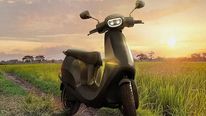 எலக்ட்ரிக் ஸ்கூட்டர் விற்பனை சரிவு.. ஓலா எடுத்த அதிரடி நடவடிக்கை..! 
