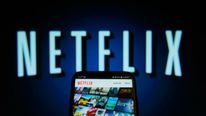 Netflix சிஇஓ ராஜினாமா.. எல்லோருக்கும் பதில் சொல்ல முடியல..! 