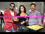  సిల్క్ ఎక్స్‌పో: సినీ నటి దీపు సందడి(పిక్చర్స్)