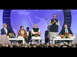 ఉజ్వల గుజరాత్: రెండో రోజే రూ.25 లక్షల కోట్లు (పిక్చర్స్)