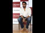 స్టైల్ విషయంలో బాబాయ్‌నే అనుకరిస్తా: రానా(ఫోటోలు)