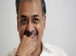 వ్యాపారానికి డబ్బు లేదా? అయితే ఇతడిని చూడండి రూ.10 వేలతో స్టార్ట్ చేసి కోట్లు సంపాదించాడు.