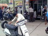 పెట్రోల్ బంకులో మీరు ఈ సేవలు ఉచితంగా పొందవచ్చు