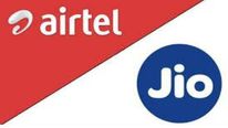 బకాయిలు చెల్లించకుంటే రద్దు చేస్తాం!: జియో, ఎయిర్‌టెల్‌కు భారం