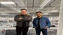Elon Musk: ఎలాన్ మస్క్‌ను కలిసిన భారత యువకుడు.. బిలియనీర్ కి పూణే వాసితో లింకేంటి..?