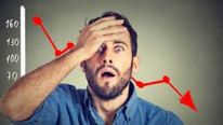 Market Update: వారం ప్రారంభంలో బేజారిన మార్కెట్లు.. ఎందుకీ నష్టాలు..?