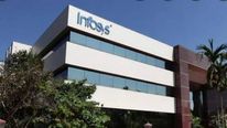 Infosys: ఇక ఆఫీసులకు రావాల్సిందే..  బంపర్ ఆఫర్ కూడా.. TCS బాటలో ఇన్ఫోసిస్..