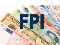 FPIs Sell Shares Worth Rs 23,000 Crores In Cash Market, Is China Becoming Attractive?