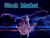  This Large-Cap NBFC Stock Recently Hit 52 Week Low, Sharekhan Suggests Buy For 42% Upside