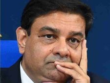 नोटबंदी को लेकर RBI के पास नहीं है कोई आंकड़ा