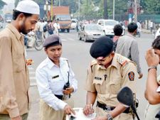 वाहन चालकों ने 10.4 करोड़ रुपए भरे यातायात उल्‍लंघन मात्र के लिए 