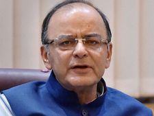 वित्तमंत्री ने लोकसभा में पेश किया बैंकिंग विनिमय विधेयक 