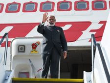 आखिर क्यों इतने विदेशी दौरे कर रहे हैं PM मोदी?