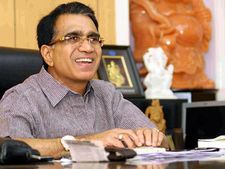 कल्याण ज्वैलर्स के MD देश के सबसे धनी ज्वैलर कैसे बन गए?