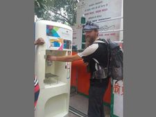 दुनिया की सबसे बड़ी बीयर कंपनी लगा रही पानी के ATM