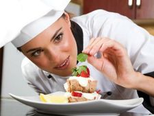 सरकार ने GST क्या घटाई, रेस्टोरेंट वाले तो नाराज ही हो गए!