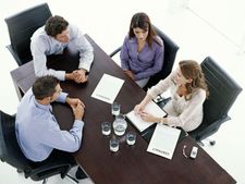 कब और कैसे नियुक्‍त करें एक वित्‍तीय सलाहकार?  