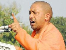 50,000 बायर्स को CM योगी आदित्‍यनाथ दिलाएंगे फ्लैट 