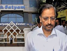 सत्‍यम केस में SEBI की बड़ी कार्रवाई, PwC पर 2 साल की पाबंदी 