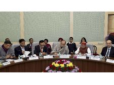 आखिर क्‍यों होती है बजट पेश होने से पहले अधिकारियों को कैद? 