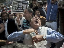 सीलिंग के विरोध में 48 घंटे तक दिल्ली की 7 लाख दुकानें बंद