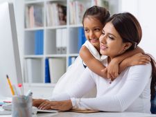 सुपर मॉम के लिए घर बैठे पैसे कमाने के 7 सुपर तरीके  